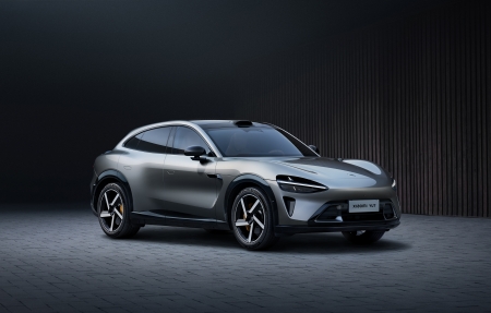 小米yu7钛金属色4K壁纸3840x2160